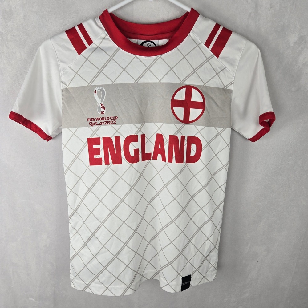 England Soccer FIFA World Cup Qatar 2022 Team Jersey Kids Small 6-8 White Red